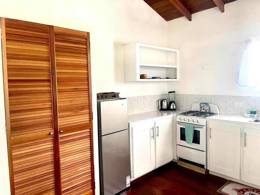 Blr Beach Villas Christ Church Exterior photo